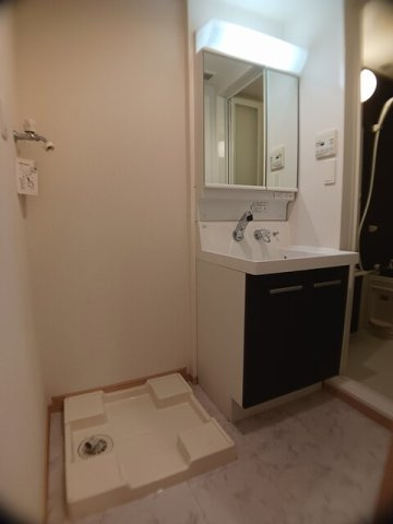 サンリット三建の洗面所