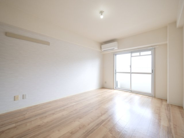 アルフィーネ厚生町の居間・リビング|※写真は別の部屋のものです。