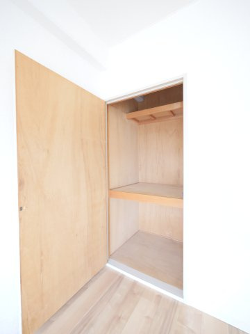 アルフィーネ厚生町の収納|※写真は別の部屋のものです。