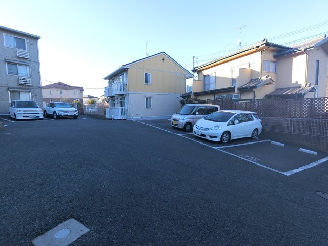 サキクサノ郷の駐車場