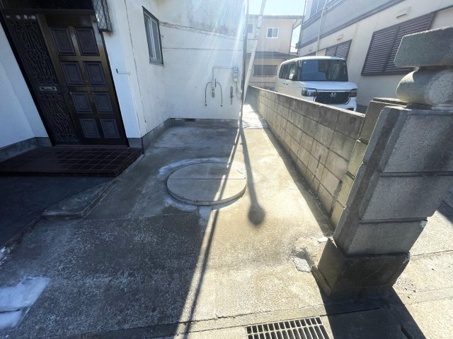 大網白里市木崎貸戸建の駐車場