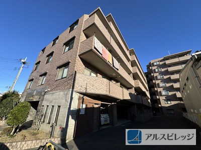 ロイヤルステージ朝霞の外観