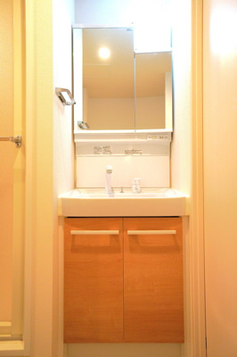 【洗面所】 | ＣＲＥＡＴＩＦ池袋 | ※写真は同タイプ住戸です。