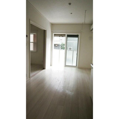 【居間・リビング】 | ブライズメゾン鷺宮 | 8.0帖のきれいなLDK。