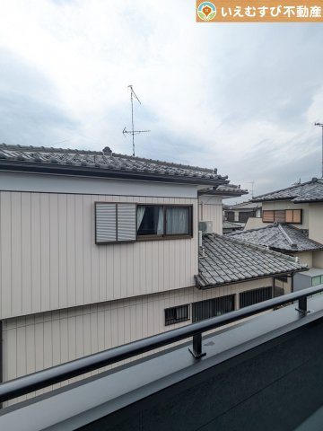 Livele Garden.S　深谷上野台第23の展望|高い建物が無く開放感のある展望
バルコニーからの展望も開けていて閑静な住宅地が望めます。日当りも良いですね♪