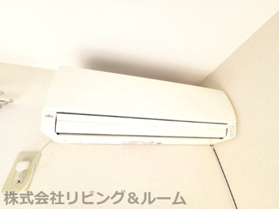  | グランディス