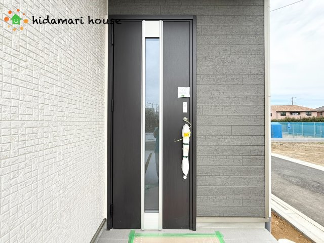 第3伊奈小室　新築戸建　ハートフルLの玄関