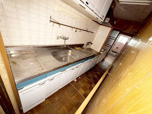 西ノ京南円町のキッチン