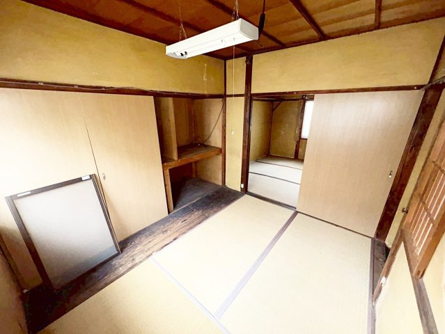 西ノ京南円町