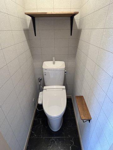 コーポクラモチのトイレ|清潔感のあるトイレです