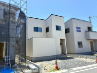 【外観】 | 大津市雄琴5丁目11　新築戸建 | 2026年5月撮影、外観別角度