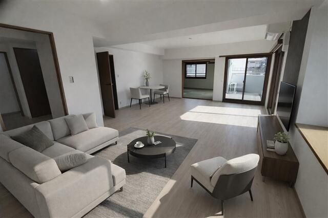 ガーデンハイツ小平１番館の居間・リビング