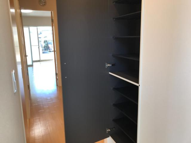 コンフォースⅡの収納|下駄箱