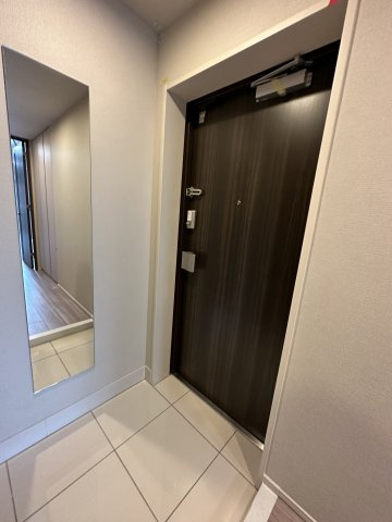 コンシェリア目黒本町 ＴＨＥ ＲＥＳＩＤＥＮＣＥの玄関
