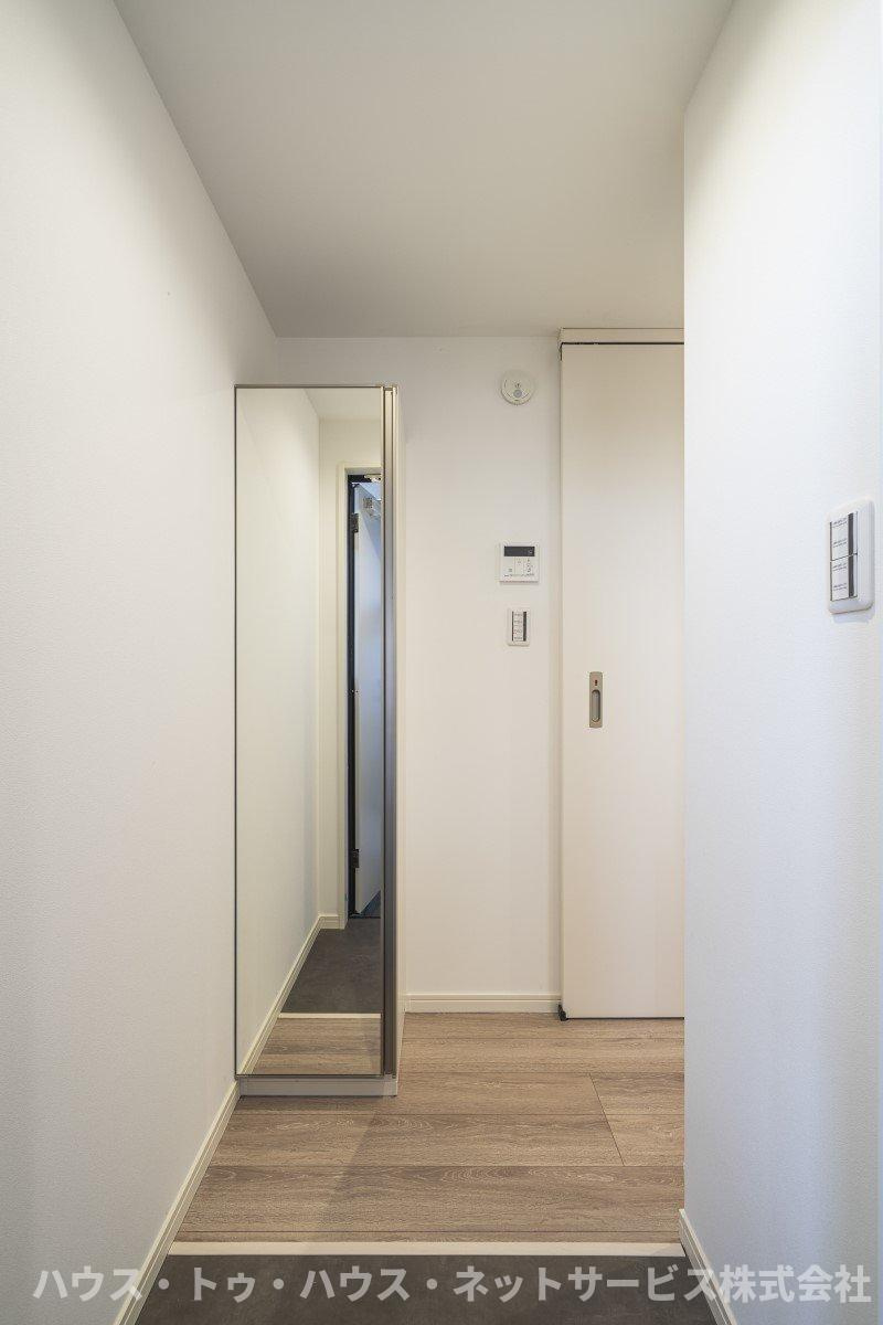 SQK(エスキューケー)の玄関