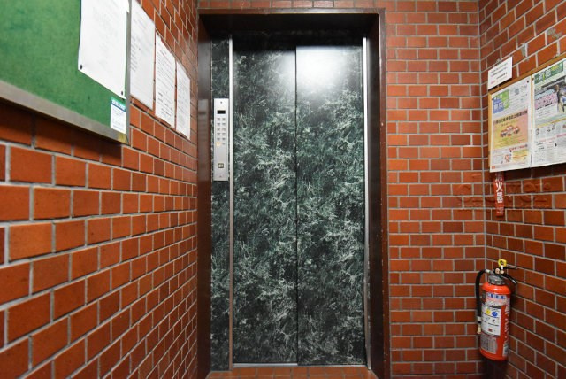 【設備】 | 第22宮庭マンション | 無いと困ってしまう設備の筆頭がエレベーター。定期的なメンテナンスが必要な大型機械です。よく整備されていることをご確認ください。～即日のご見学可能～　お問合せはお気軽にどうぞ。
