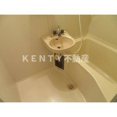 【浴室】 | 三桃マンション | 日々の暮らしに欠かせないお風呂です