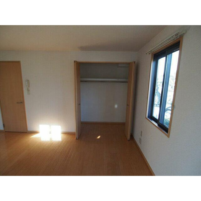 【収納】 | ヴィラ雅風 | クローゼット完備。