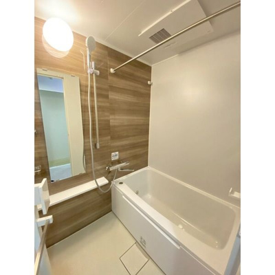 【浴室】 | パークモダン新大阪 | ゆったり過ごせるお風呂です