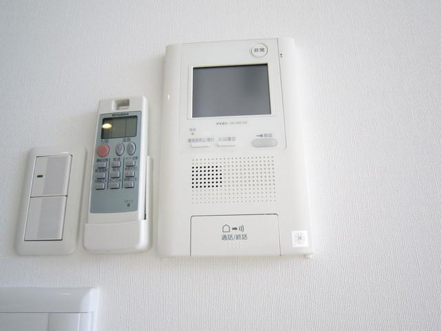 メゾンカルム本郷のセキュリティ