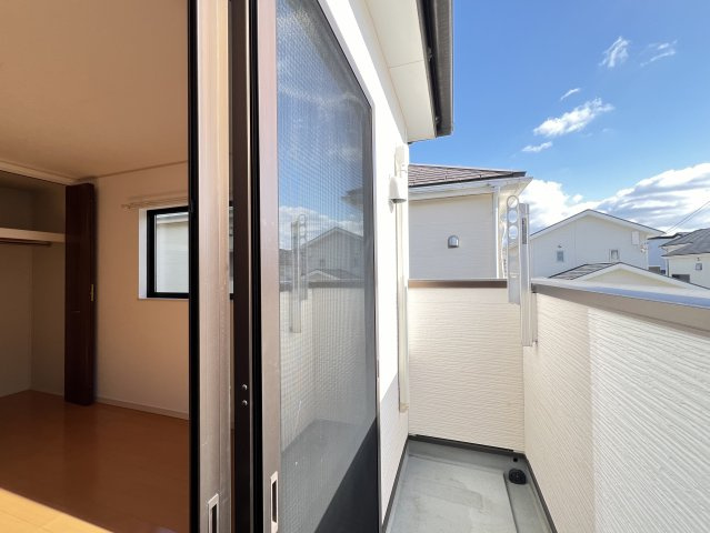 磯城郡田原本町大字新木のバルコニー