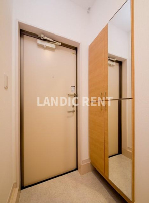 【玄関】 | アルバーノ吉塚