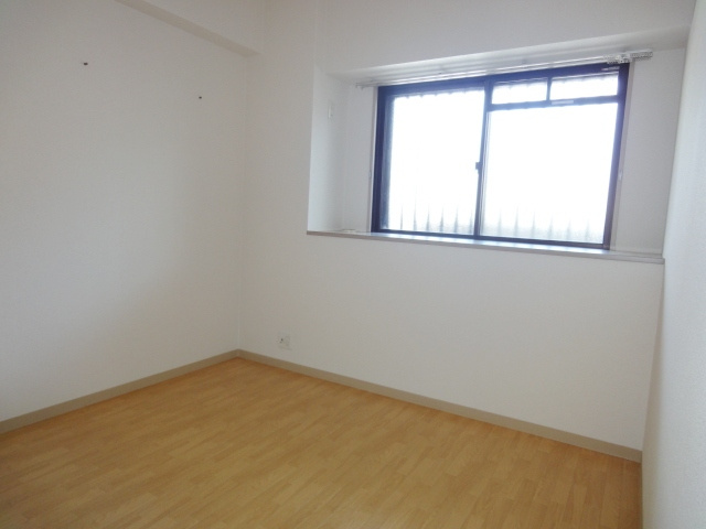 メゾンボヌールの洋室