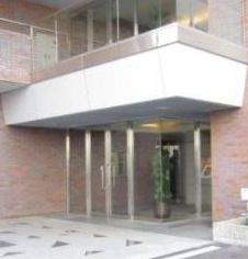 【エントランス】 | アビタシオン大島 | ゆとりのあるエントランスです