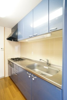 【キッチン】 | アビタシオン大島 | キッチンでお料理をお楽しみください