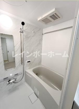 足立区六町２丁目のアパートの浴室