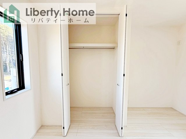 かすみがうら市下稲吉2期　新築戸建　5号棟の収納