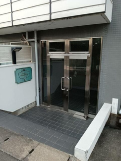 【エントランス】