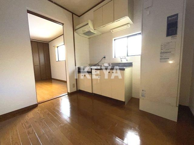 ナカムラハイツの居間・リビング