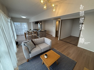 ファミールハイツ久留米 壱番館の居間・リビング