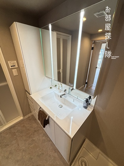 ファミールハイツ久留米 壱番館の独立洗面台