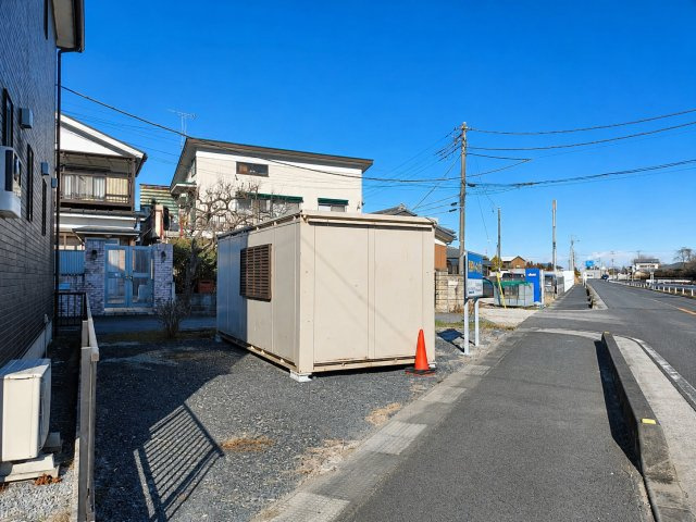 吉川市　加藤　売地　全1区画の前面道路含む現地写真|前面道路含む現地写真です　前面道路は歩道+国道約9ｍです