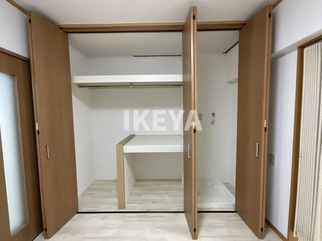 中村ビルマンションの収納