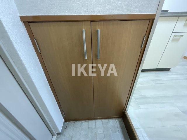 中村ビルマンションの収納