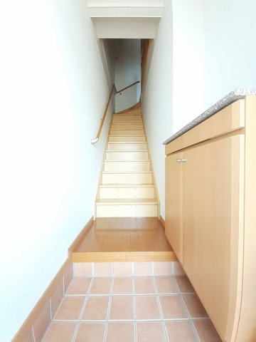 ブライトガーデン　Ａの玄関