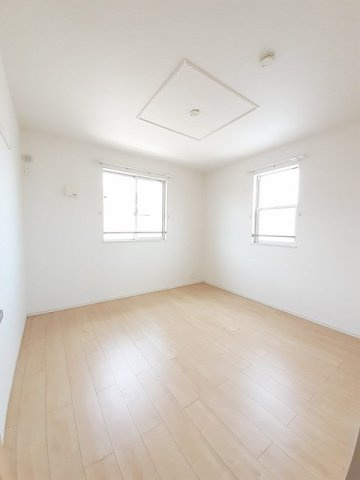 ロータス南島田Ｂの内装