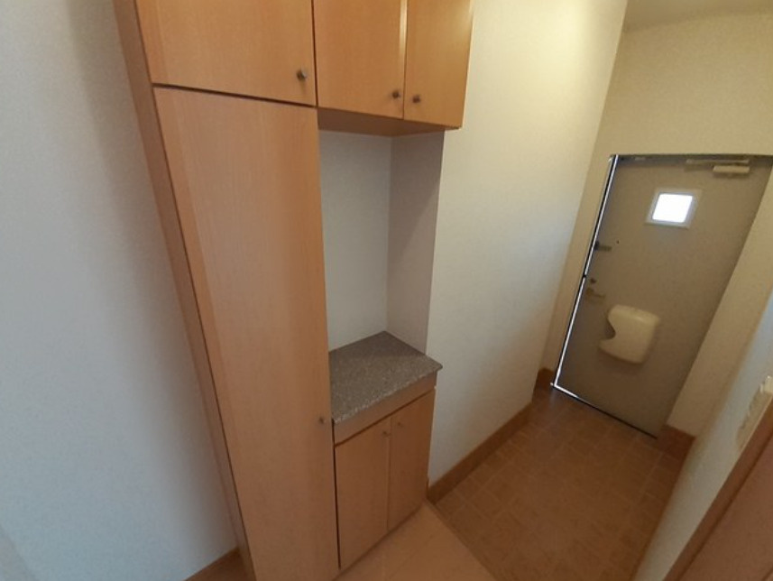 アヴェニューＨ・Ｆ　Ａの玄関