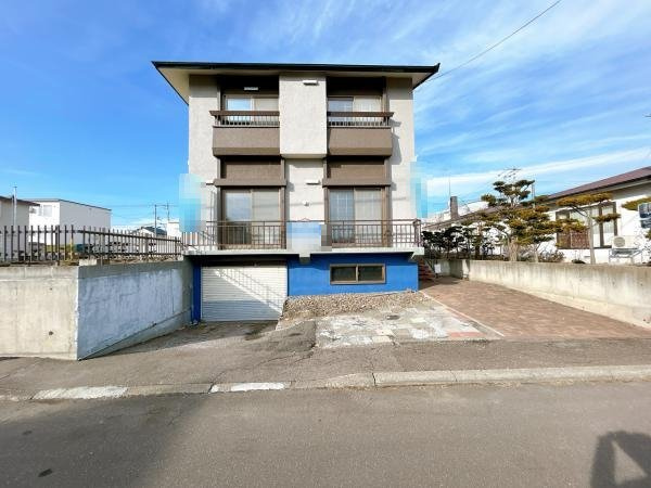 北見市桜町５丁目１０番地８　中古売家の外観|価格には消費税、リフォーム費用を含みます。
