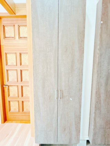 【収納】 | 北見市桜町５丁目１０番地８　中古売家 | 【リフォーム後】シューズボックスです。こちらは新品交換致しました。