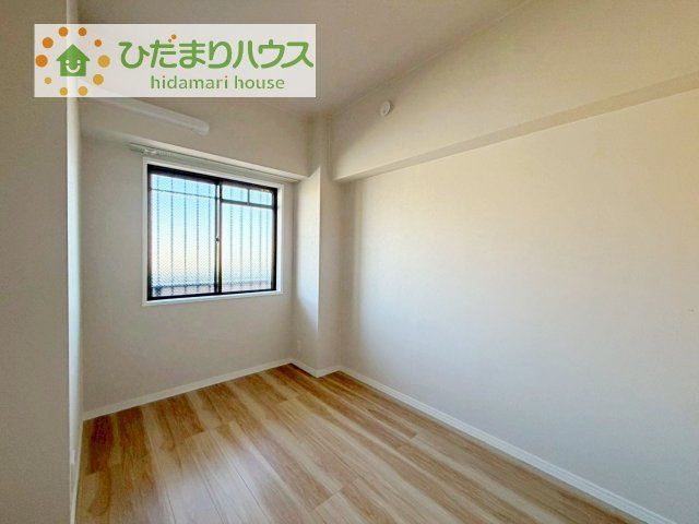 【洋室】 | キャッスル土浦  | 木の温もりがやさしいフローリング♪