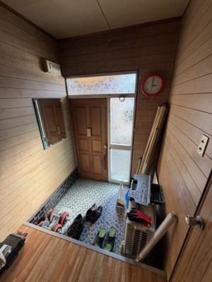 【玄関】 | 菩提町戸建