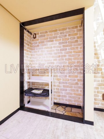 小平市仲町のアパートの収納