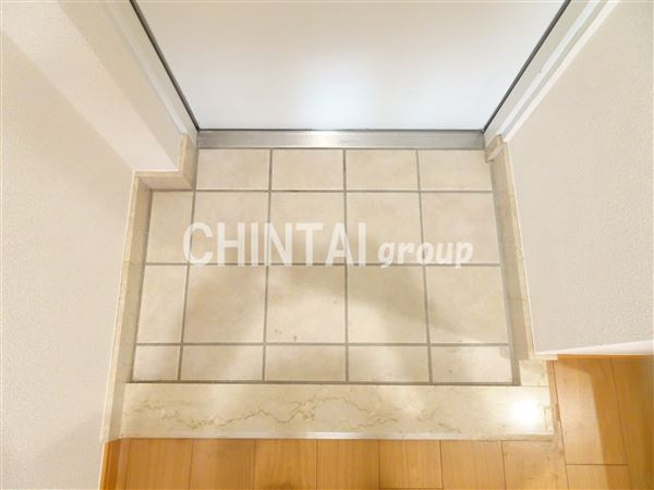 リッツ幡ヶ谷の玄関