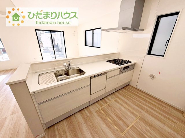 【キッチン】 | 我孫子市寿4期　新築戸建　3号棟 | 料理をしながらでも、ご家族との会話を楽しめる対面式キッチン♪