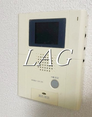 【セキュリティ】 | ドルチェ四谷 | モニター付インターホンです。