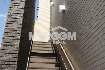 COMS桜上水のその他共用部分|共用階段☆